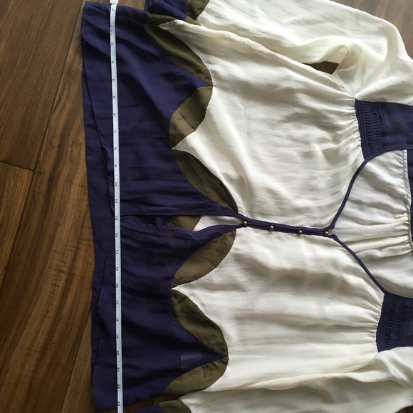 Macphee Women’s Blouse - Picture 6 of 7